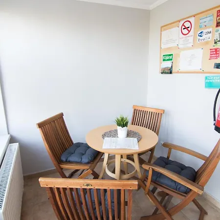 Apartment Balkonett Vendeghaz